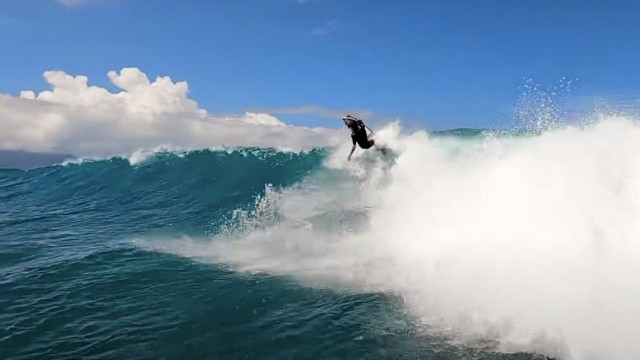 SURFING WITH STRAPS FEELS LIKE SNOWBOARDING // 20@20 Episode 20