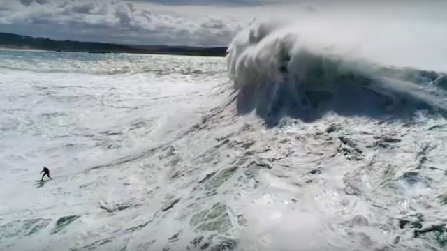 Mountains. Monsters. Mayhem: The 2018 Nazaré Challenge