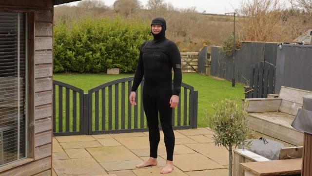 Wing Foiling, SUP and Surf Reviews - Ion Products Seek Select Hood Front Zip 5.5/4.5 2026