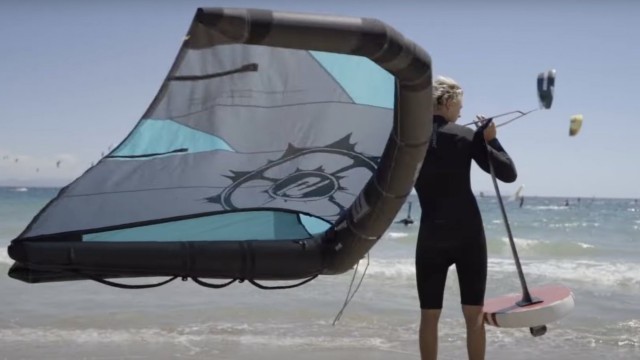 Slingshot kite at the GKA EXPO TARIFA
