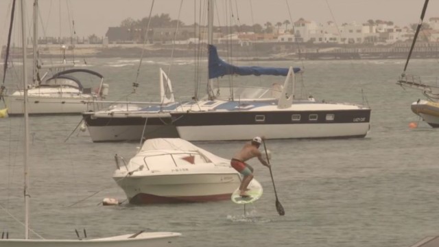 First Strapless Flat Water SUP Foil takeoff