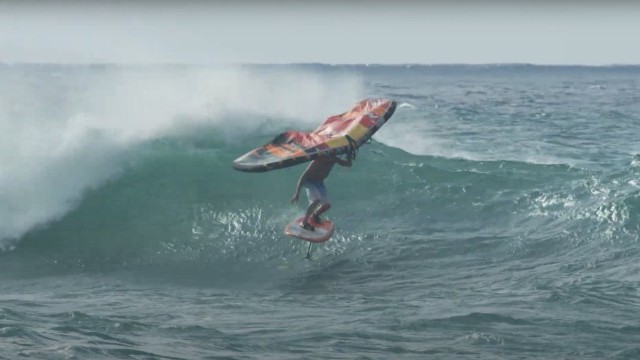 Wing-Surfing Waves - Lanes, Maui, Hawaii