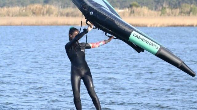 Wing Foiling, SUP and Surf Technique - Wing Foil Gybe Part 1 - Heel to Toe Gybe off the Foil