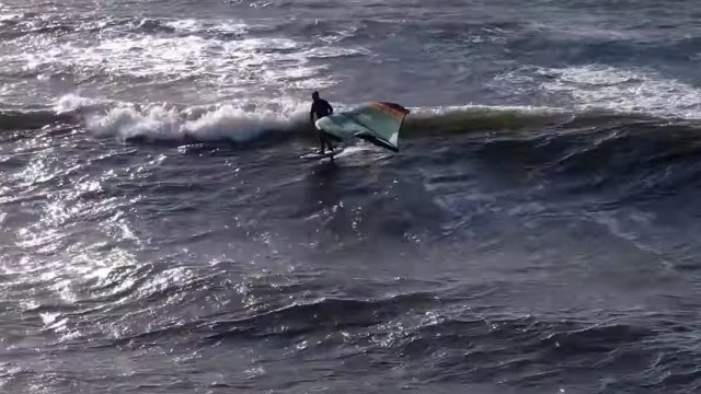 Hypnotic Wing Wave Session