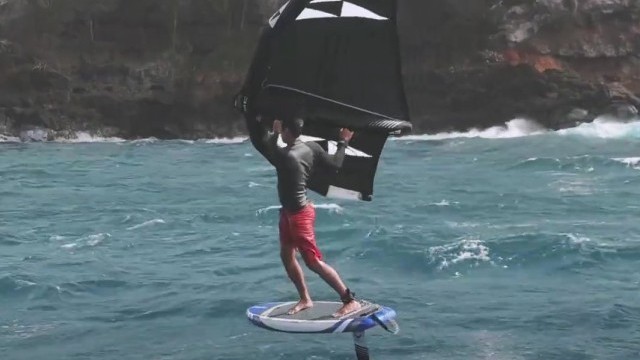 Ocean Cures With Livio Menelau