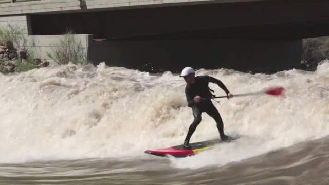 River Wave SUP Colorado