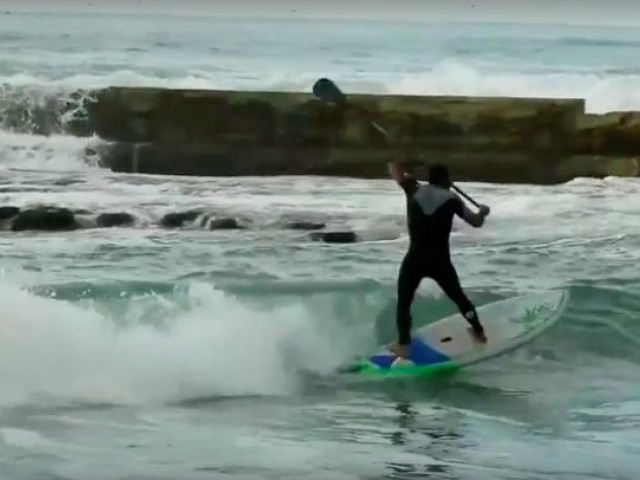 amit inbar supfoil on go foil kai and starboard pro at his home spot