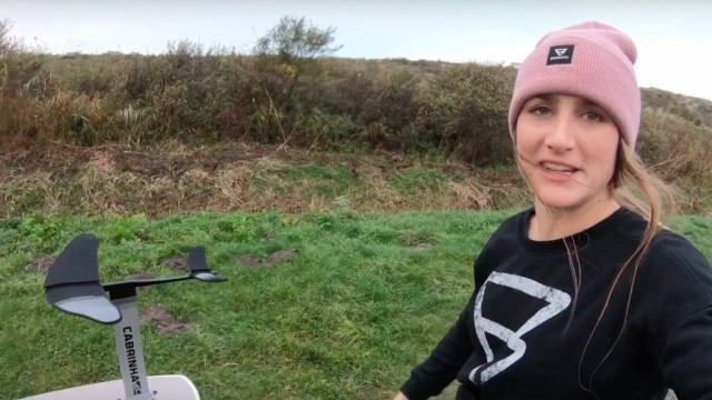 The Life of Lous Ep. 3 - Trying out the new Crosswing (Cabrinha Kiteboarding)