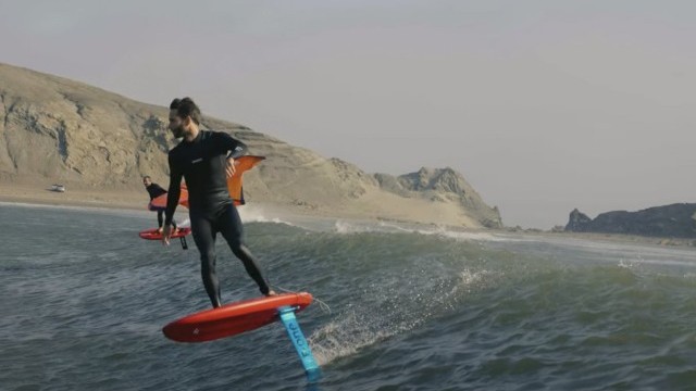 F-ONE | CHICAMA, La ola mas larga del mundo