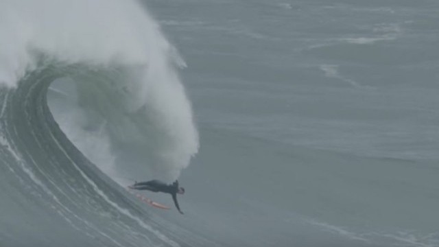 Wipeout Reel: Big Wave Carnage at Nazaré
