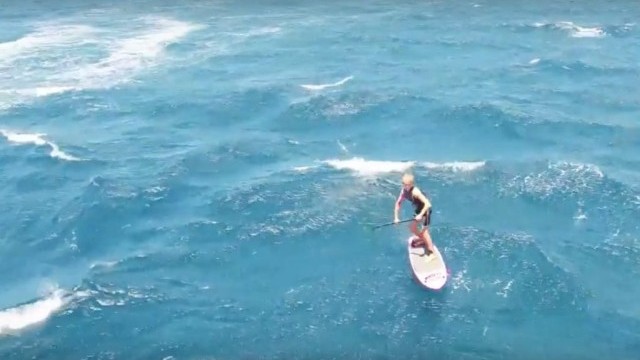 Bluesmiths Paddle Imua 2017 with Finn Spencer Go Foil'ing