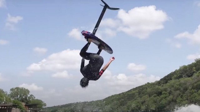 Wake Foiling backflips behind the Malibu M240