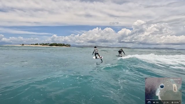 Surf Foil / Pump Foil Around Namotu Island Fiji