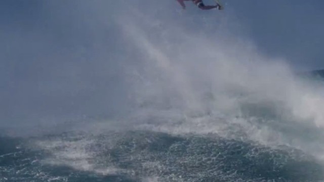 Kai Lenny Tow-Surfing after the Peahi Challenge
