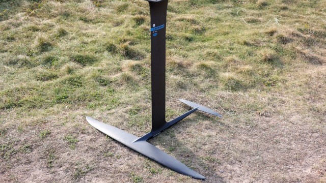 Wing Foiling, SUP and Surf Reviews - Cabrinha Prestige 905 2026