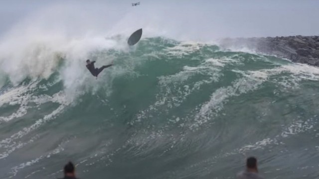 THE WEDGE Gets SLAMMED by LA BOMBA SWELL, RAW FOOTAGE, APRIL 24TH 2021