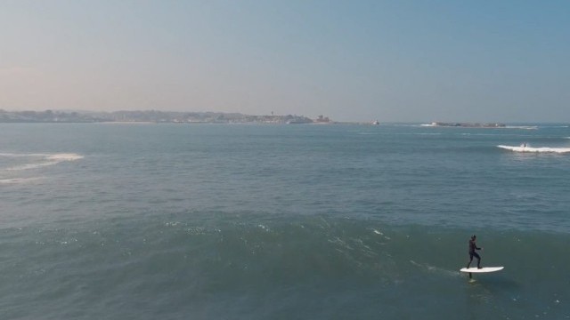 Strapless Stand Up Foil, vue d’un drone