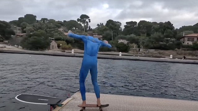 A 2249km Road Trip To Kite Here