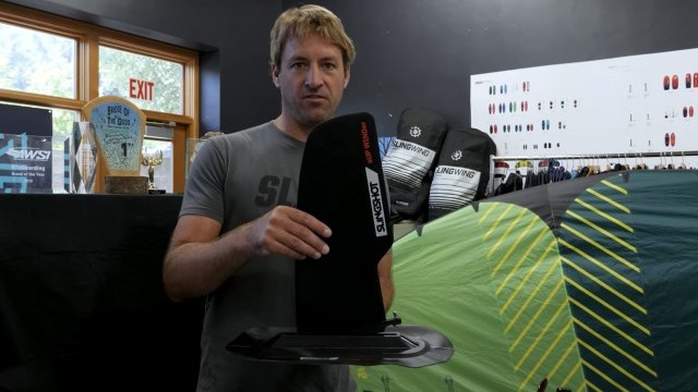 Slingshot Sports sUP WINDer Fin Mounting - Mount to ANY hard SUP board