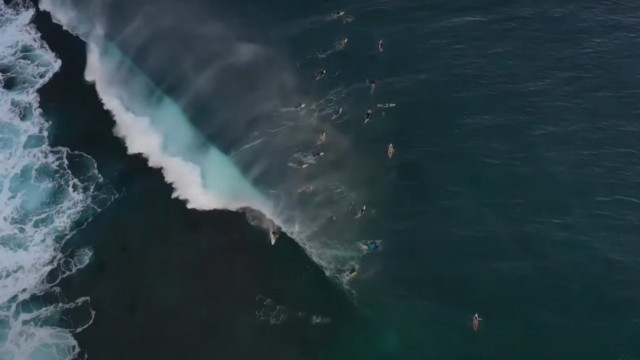 4k - Sleep with Surfing and Soothing Background Music! All Night Stream