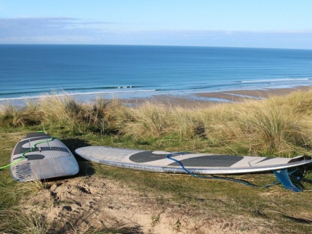 Super clean winter surf and a Sunova Style...