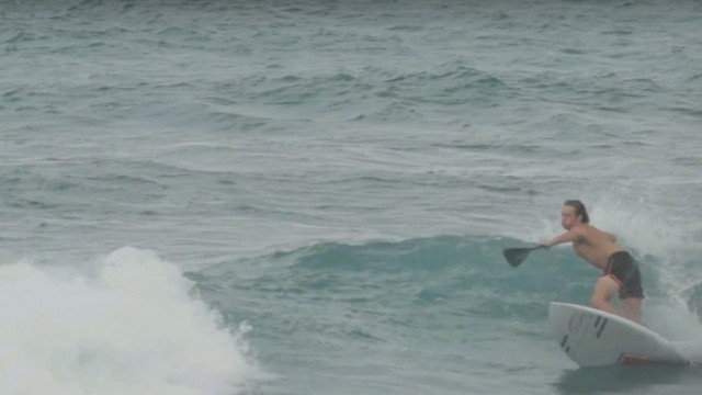 SUP Surfing in Taiwan | Facing Waves