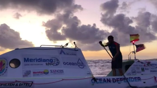 Antonio De La Rosa Paddle Boat SUP Pacific Crossing- extended version