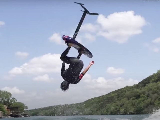 Wake Foiling backflips behind the Malibu M240