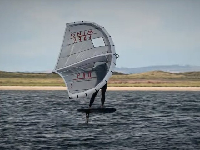 [4K HD] Wingfoil flat water freeride - Can't Stop The Rock!