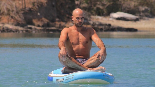 Wing Foiling, SUP and Surf Technique - Sukhasana -Easy Pose - Beginner