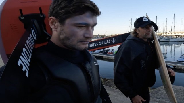 NAZARE BIG WAVE SURF FOIL!!! - Court In The Act #FREERIDE VLOG