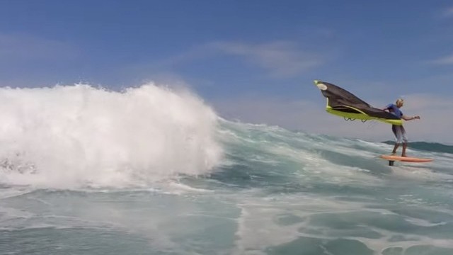 Time for more Waves, Wind & Winging in Hawaii