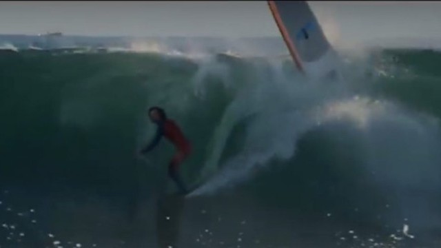 This Guy Has Invented an Insane Way to Surf Huge Waves