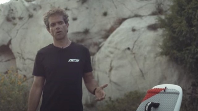 SURF FOIL : Comment bien choisir sa planche pour débuter en surf foil ?