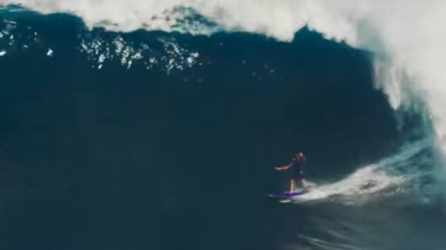 Billy Kemper And Kai Lenny Lead The Elite Big Wave Pack At Perfect Jaws | Sessions