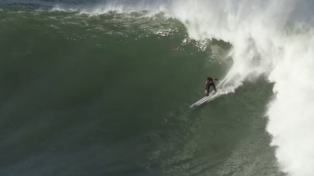 Natxo Gonzalez Hangs With The Surfing Pioneers Of His Homeland | Made In: The Basque Country Ep1