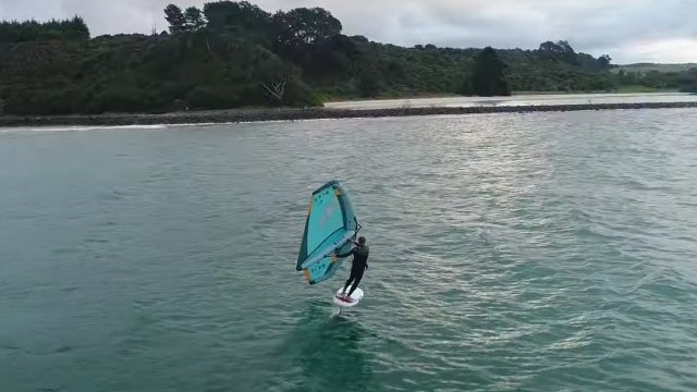 Wingfoiling Light Wind - Flysurfer Mojo 6.2m Wing - Axis Foils 1300 in 6-10 Knots -  New Zealand
