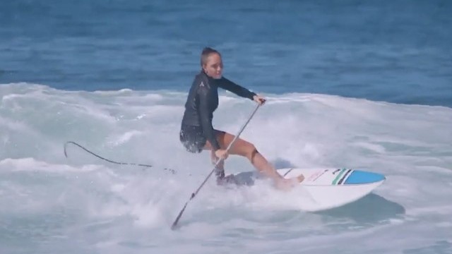 SUP Surfing Training Video Advanced Core Exercise Featuring Professional Maui SUP Athlete Lara Claydon and Suzie Cooney
