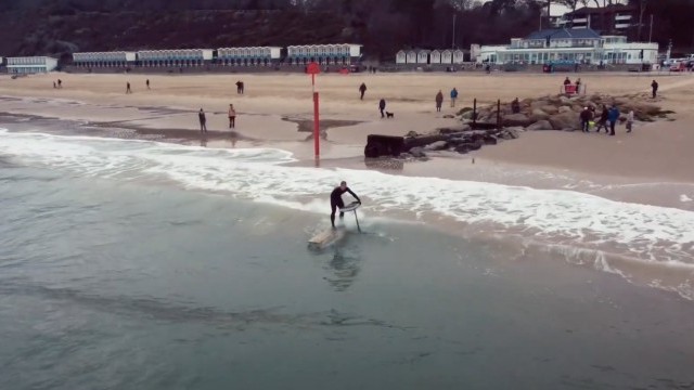 Dock start surf foiling