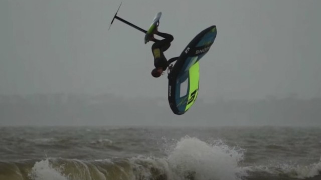 MOVIE: GREAT WINGS'DAY