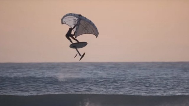 FreeWing Nitro: Xavi Corr Searching for the Limits |  Epic wing foil surf & freestyle