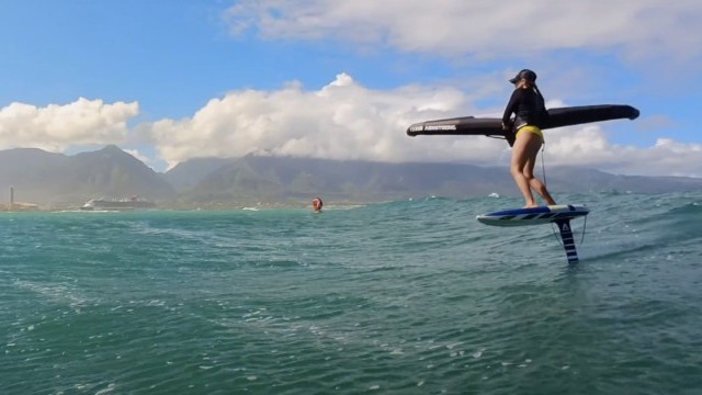 Maui N Ka Oi - Wind, waves & foiling