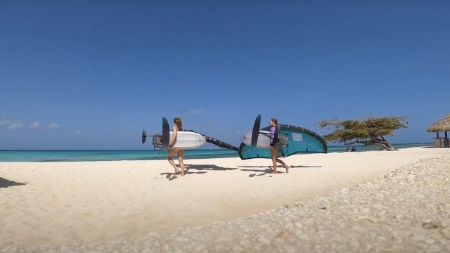 Wing Foiling on Aruba!