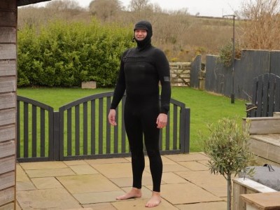 Ion Products Seek Select Hood Front Zip 5.5/4.5 2026 Wing Foiling, SUP and Surf Review