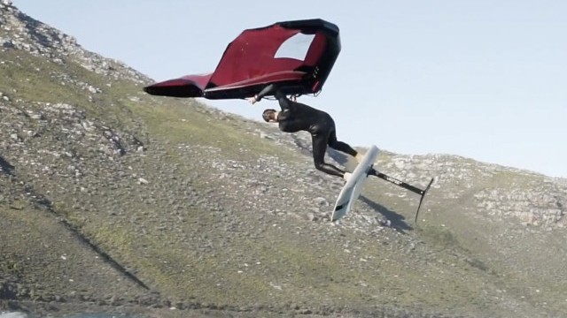Wingfoil 360 Air How To with Flo Jung.
