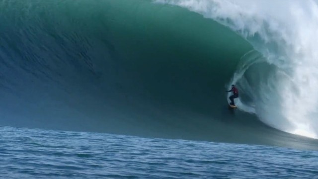 Peter Mel Barreled at MAVERICKS -JANUARY 8 2021 [RAW CLIP]