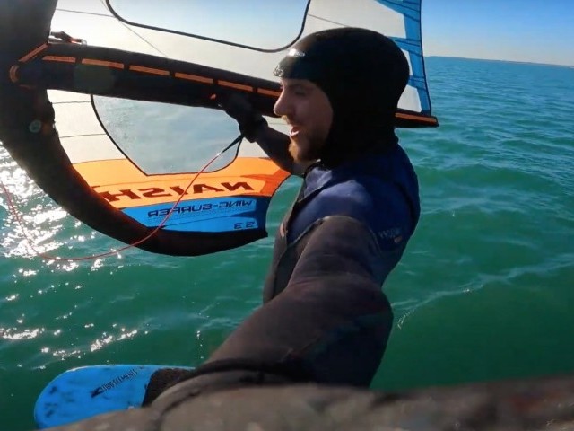 WING FOILING in LIGHT wind (8-11Knots) NAISH Wingsurfer S25! S1 EP#4