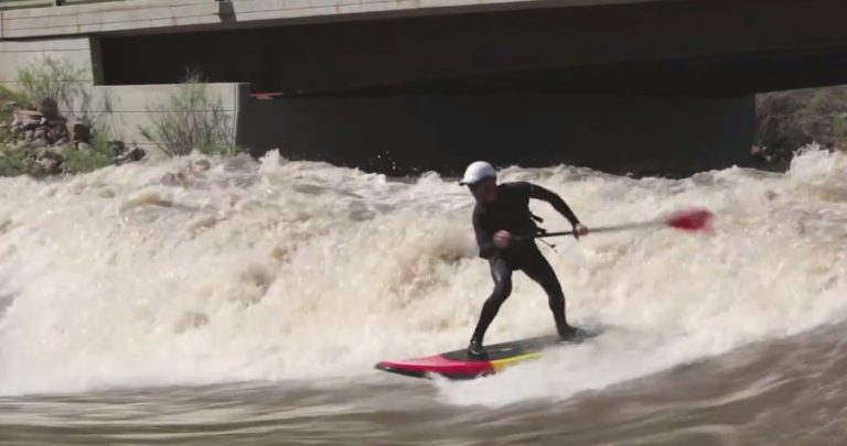 River Wave SUP Colorado