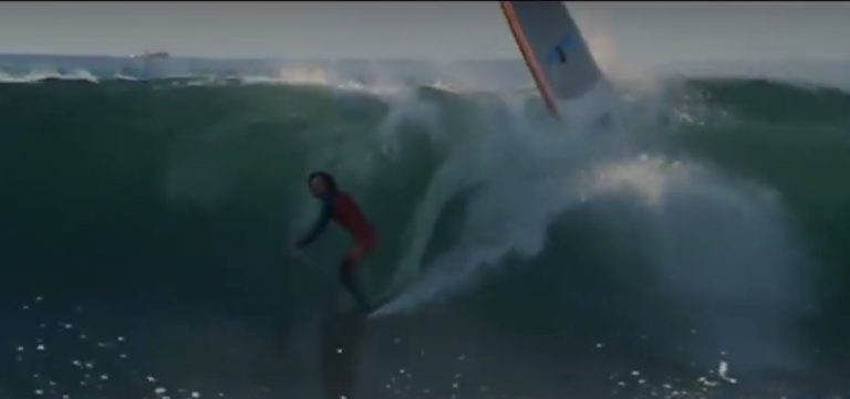 This Guy Has Invented an Insane Way to Surf Huge Waves