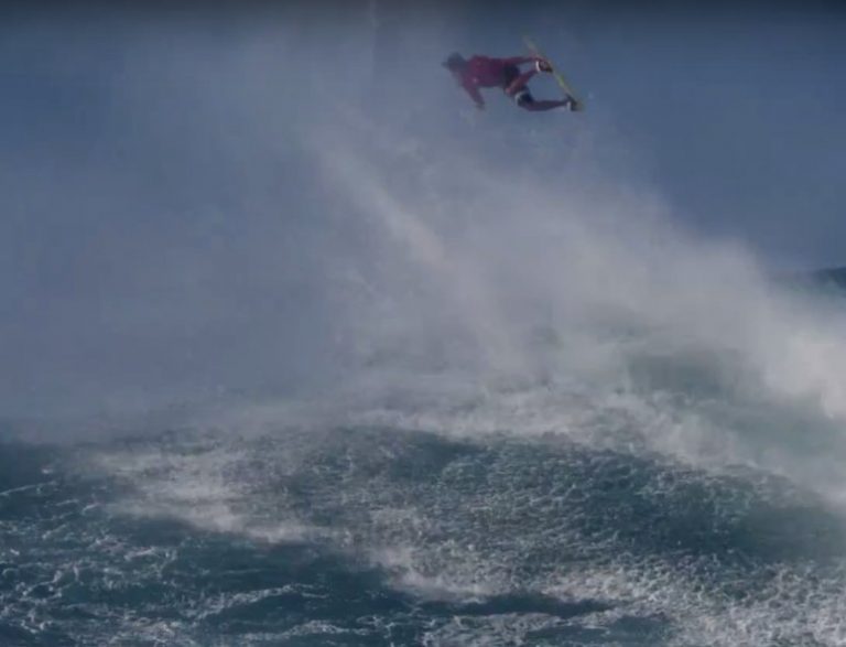 Kai Lenny Tow-Surfing after the Peahi Challenge